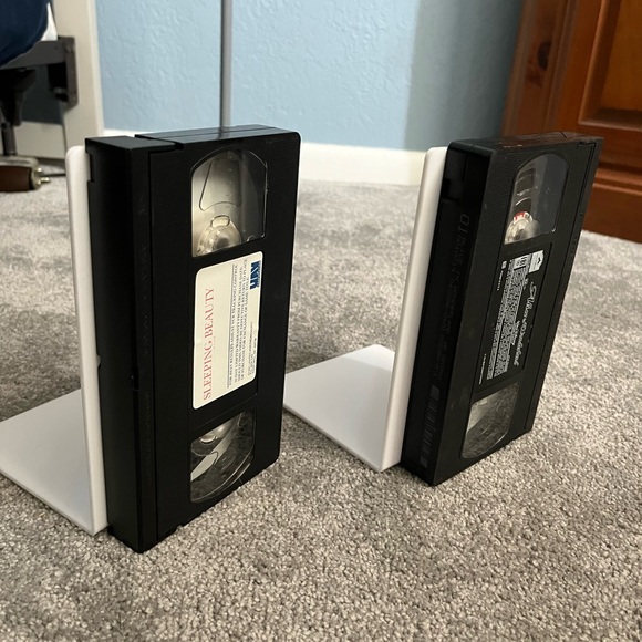 VHS Bookends - Disney - Picture 2 of 7